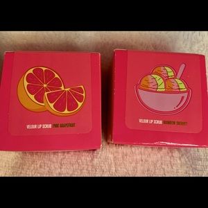 Jeffree Star Lip Scrub Pink grapefruit and rainbow sherbet